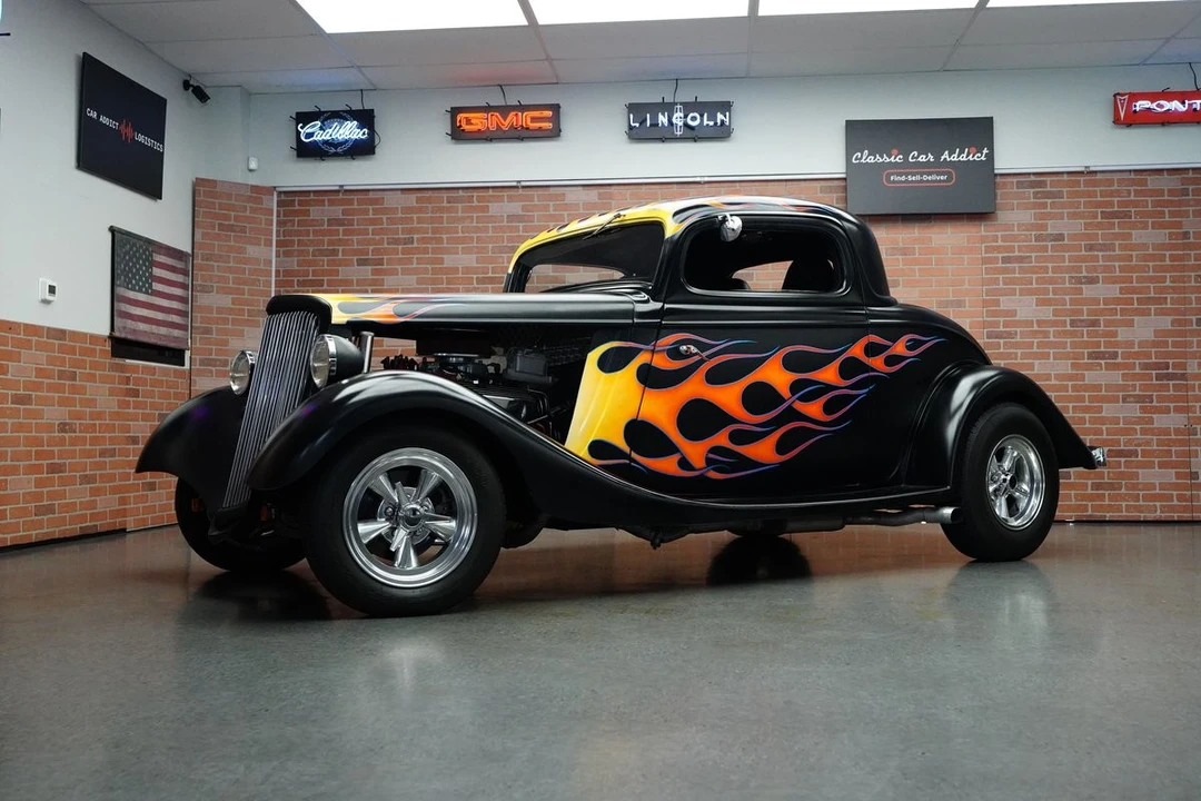 1934 Ford Model 18 & 40 - Image 2 of 12
