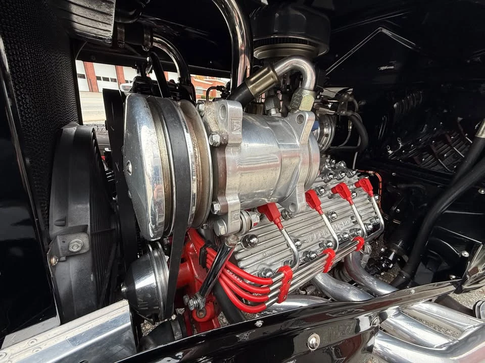 1934 Ford Model 18 & 40 - Image 10 of 12