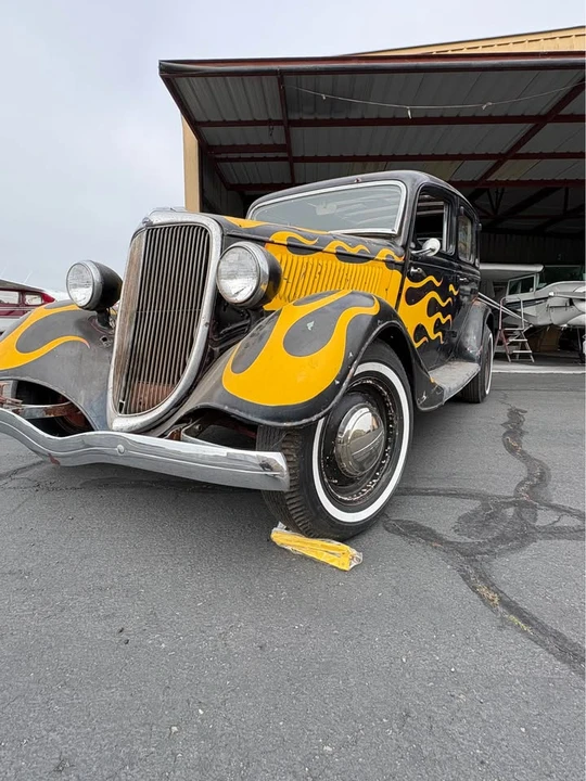 1934 Ford Model 18 & 40 - Image 7 of 9