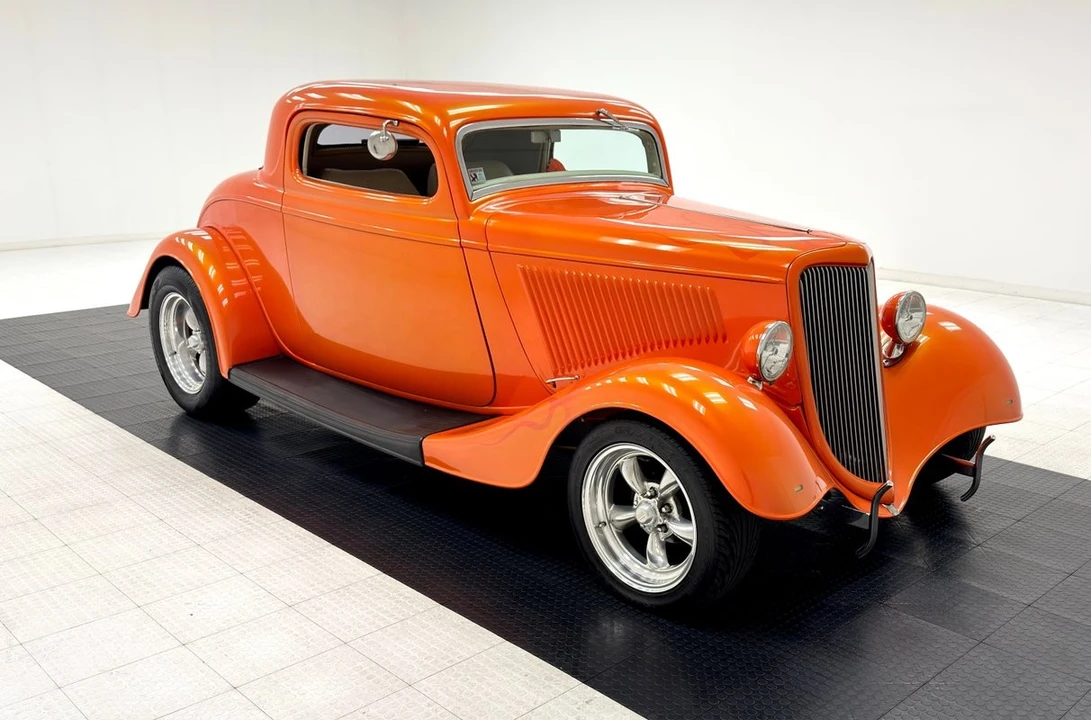 1934 Ford Model 18 & 40 - Image 7 of 21