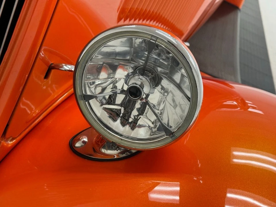 1934 Ford Model 18 & 40 - Image 11 of 21