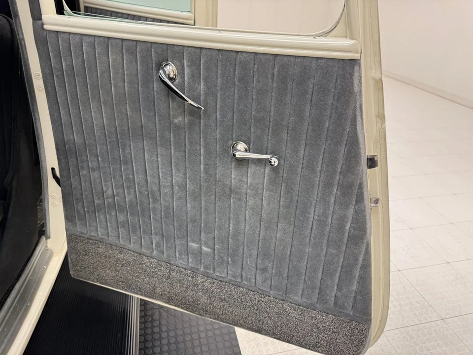 1934 Ford Model 18 & 40 - Image 6 of 15