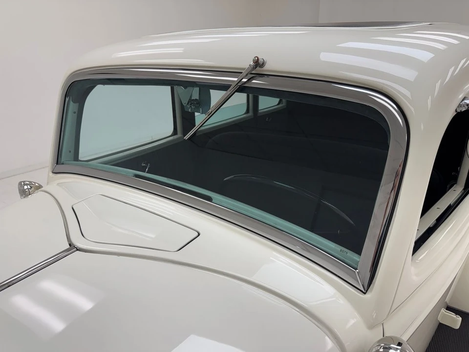 1934 Ford Model 18 & 40 - Image 2 of 15