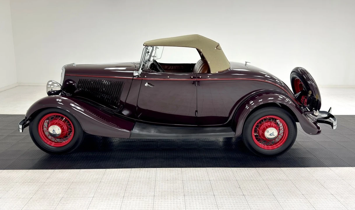 1934 Ford Model 18 & 40 - Image 3 of 12