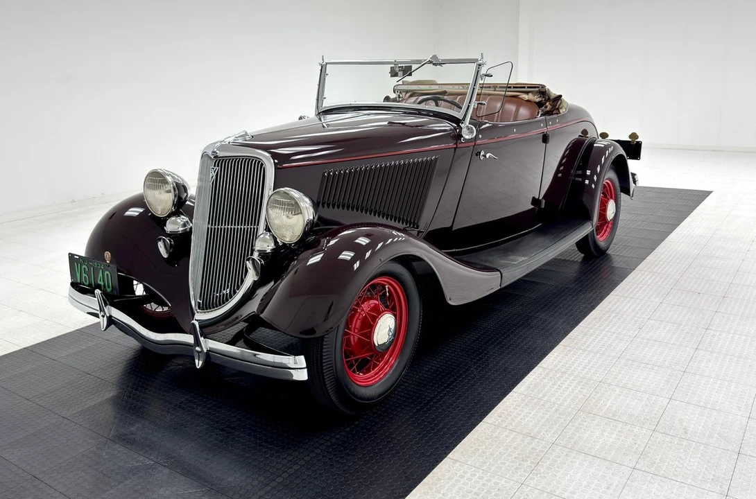 1934 Ford Model 18 & 40 - Image 2 of 12