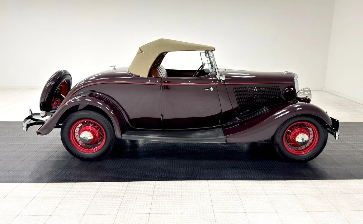 1934 Ford Model 18 & 40 - Image 9 of 21