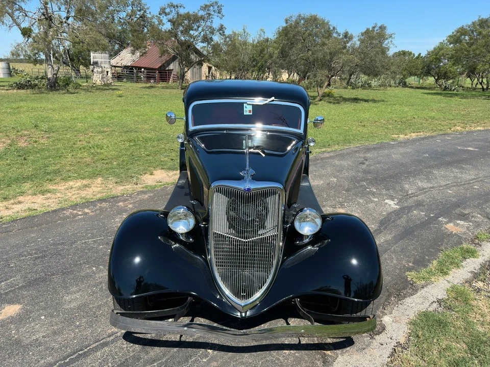 1934 Ford Model 18 & 40 - Image 9 of 12