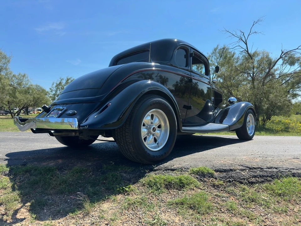 1934 Ford Model 18 & 40 - Image 6 of 12