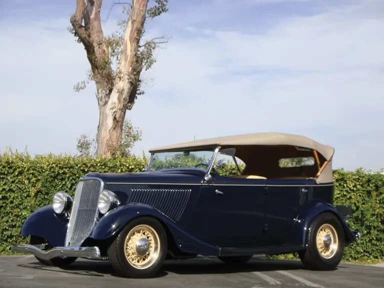 1934 Ford Model 18 & 40 - Image 2 of 2