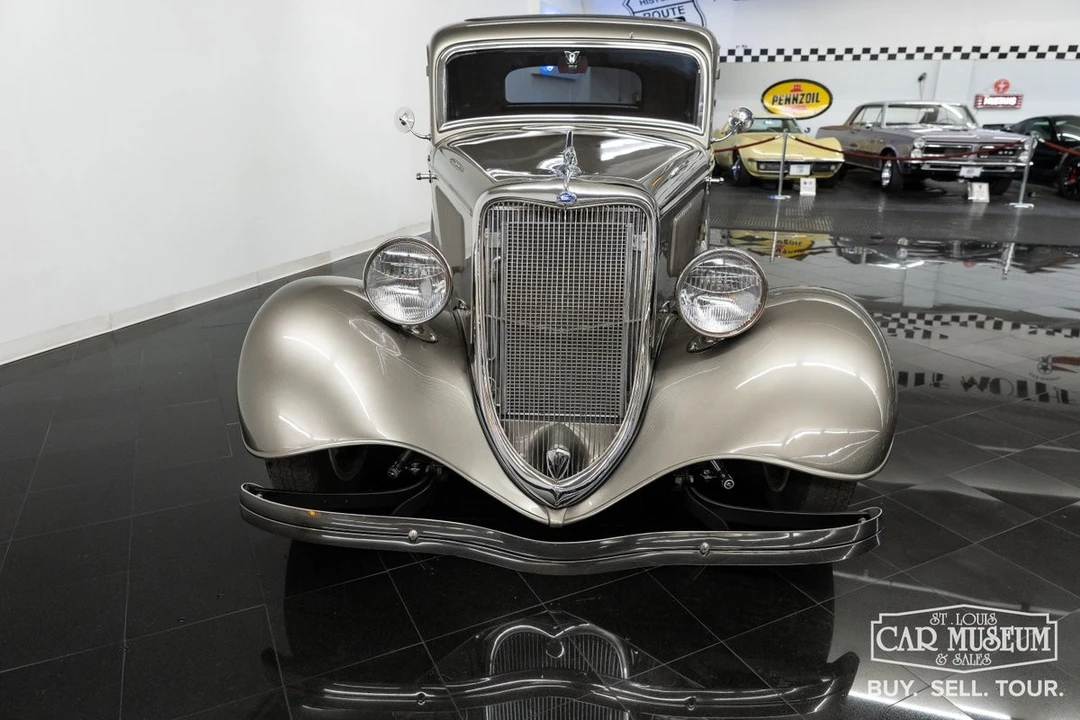 1934 Ford Model 18 & 40 - Image 10 of 21