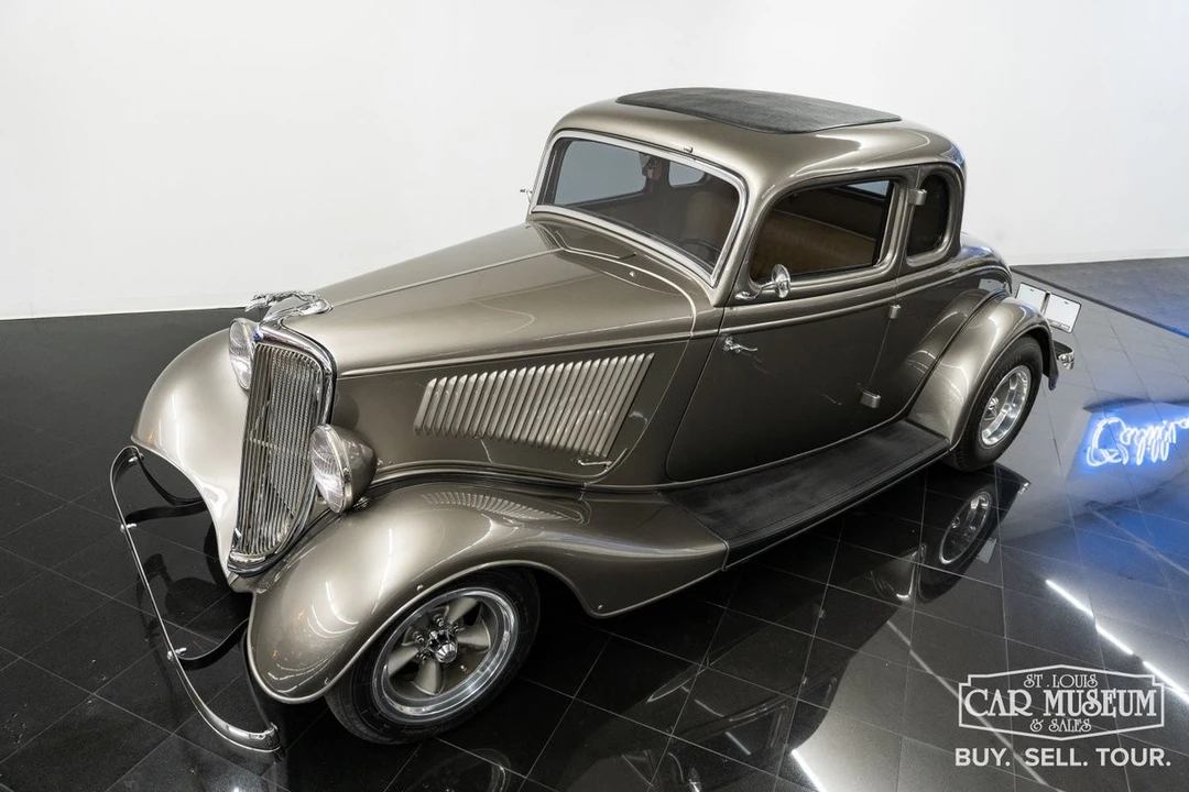 1934 Ford Model 18 & 40 - Image 11 of 31