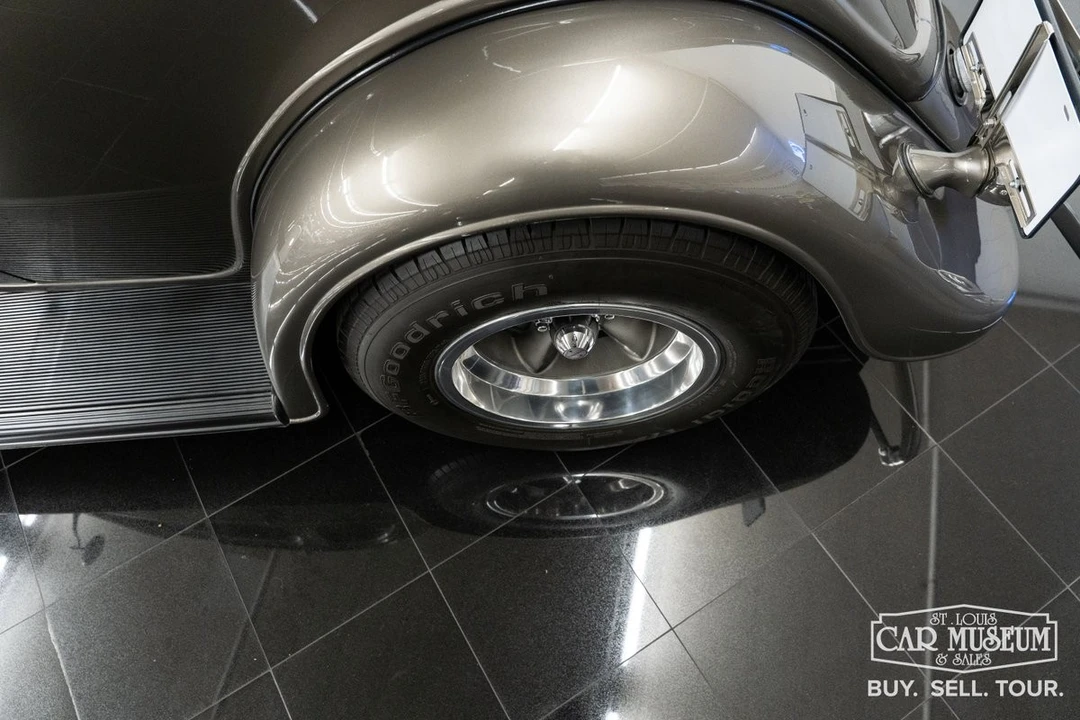 1934 Ford Model 18 & 40 - Image 24 of 31