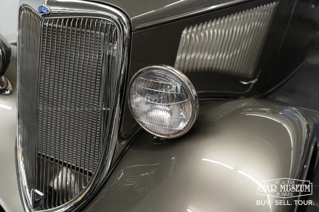 1934 Ford Model 18 & 40 - Image 4 of 31