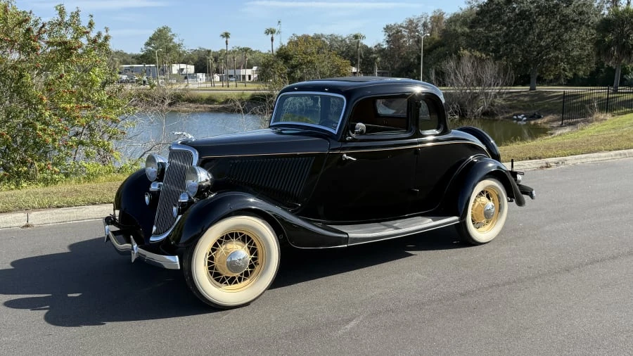 1934 Ford Model 18 & 40 - Image 10 of 23