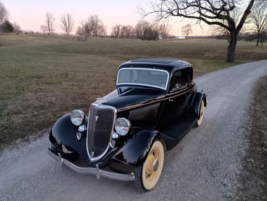 1934 Ford Model 18 & 40 - Image 9 of 23