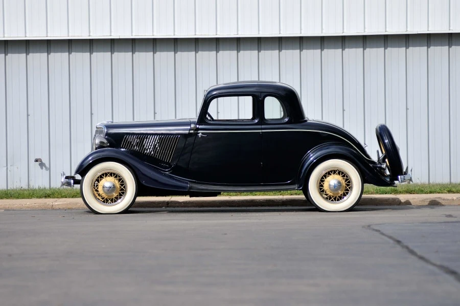 1934 Ford Model 18 & 40 - Image 2 of 10