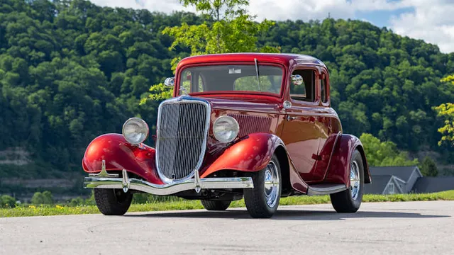 1934 Ford 5-Window Coupe