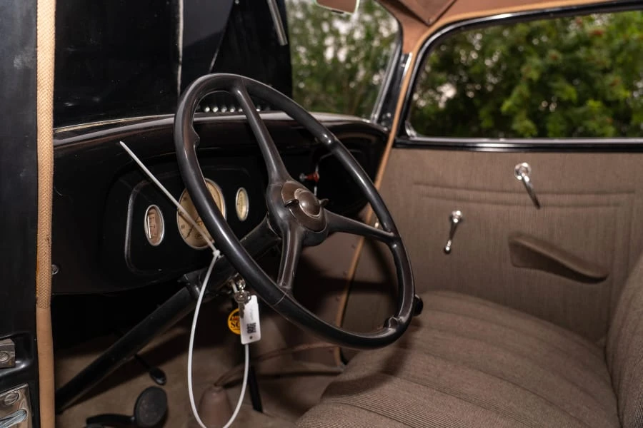 1934 Ford Model 18 & 40 - Image 25 of 31