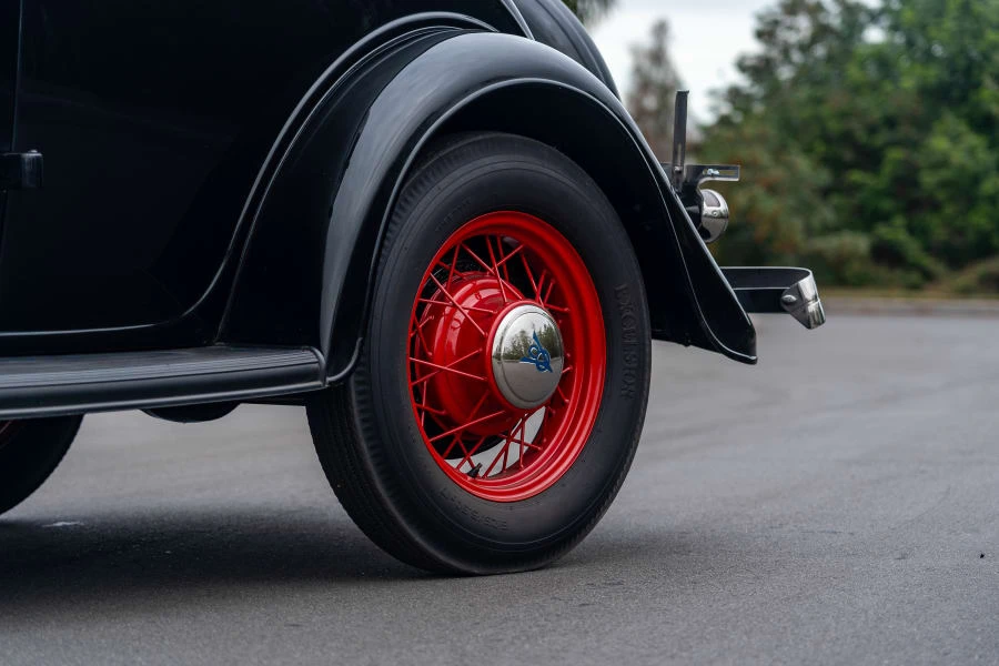 1934 Ford Model 18 & 40 - Image 12 of 31