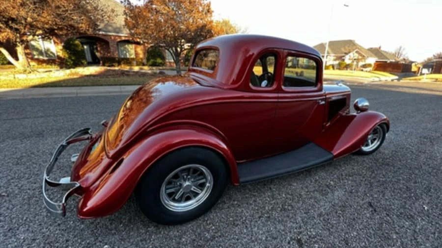 1934 Ford Model 18 & 40 - Image 3 of 27
