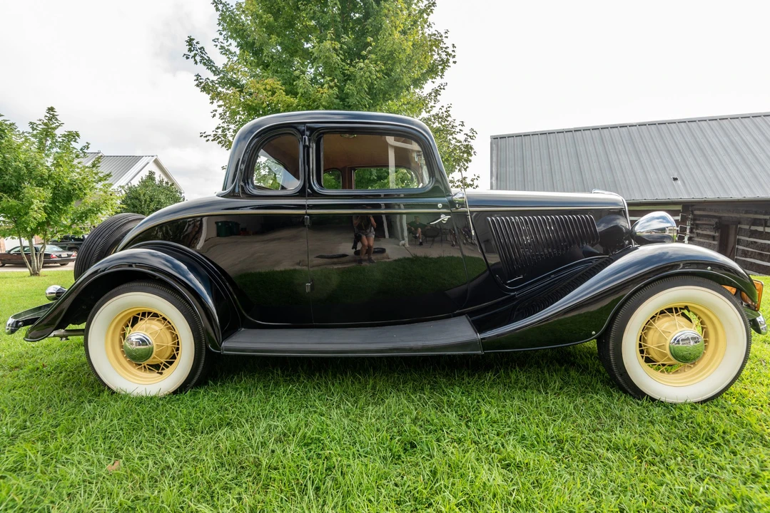 1934 Ford Model 18 & 40 - Image 6 of 31
