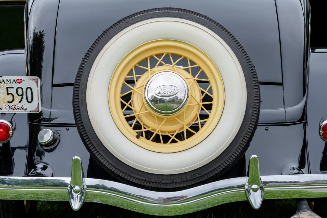 1934 Ford Model 18 & 40 - Image 31 of 31