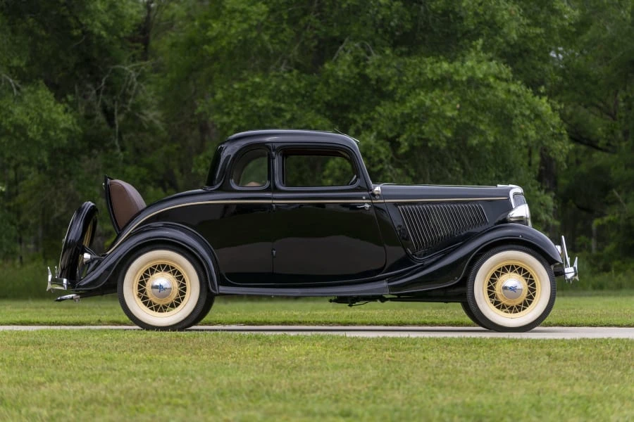 1934 Ford Model 18 & 40 - Image 9 of 31