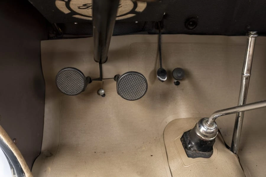 1934 Ford Model 18 & 40 - Image 31 of 31