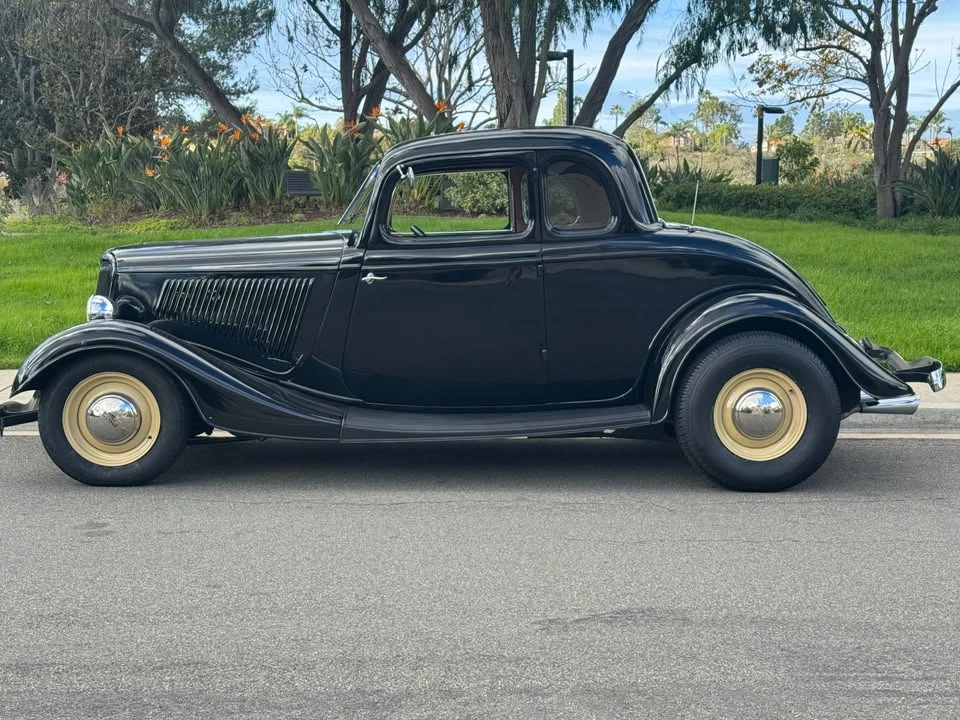 1934 Ford Model 18 & 40 - Image 2 of 10