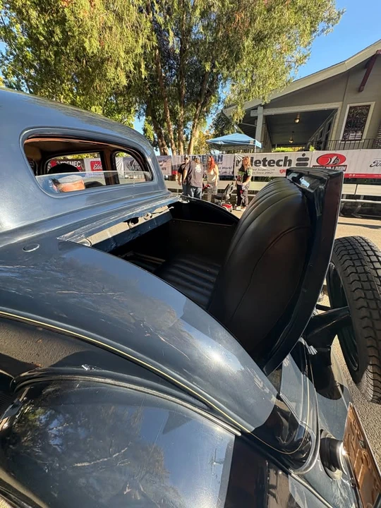 1934 Ford Model 18 & 40 - Image 2 of 7