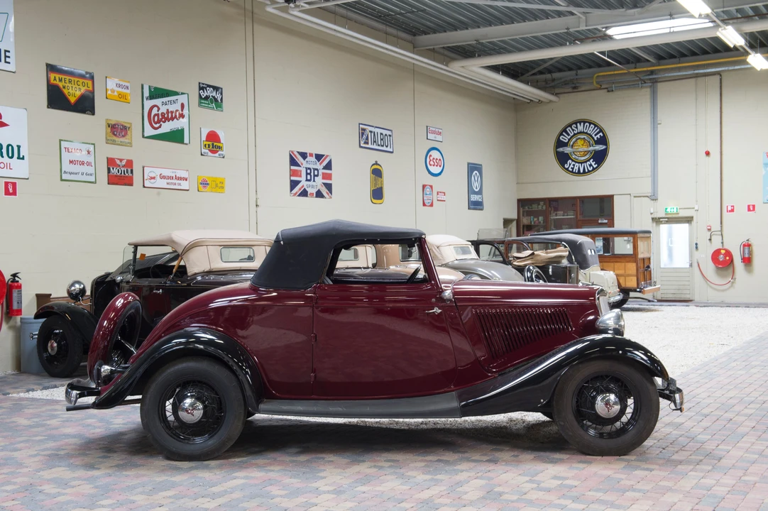 1934 Ford Model 18 & 40 - Image 5 of 13