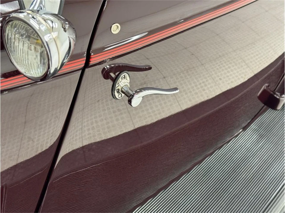 1934 Ford Standard & Deluxe & Super Deluxe - Image 18 of 31