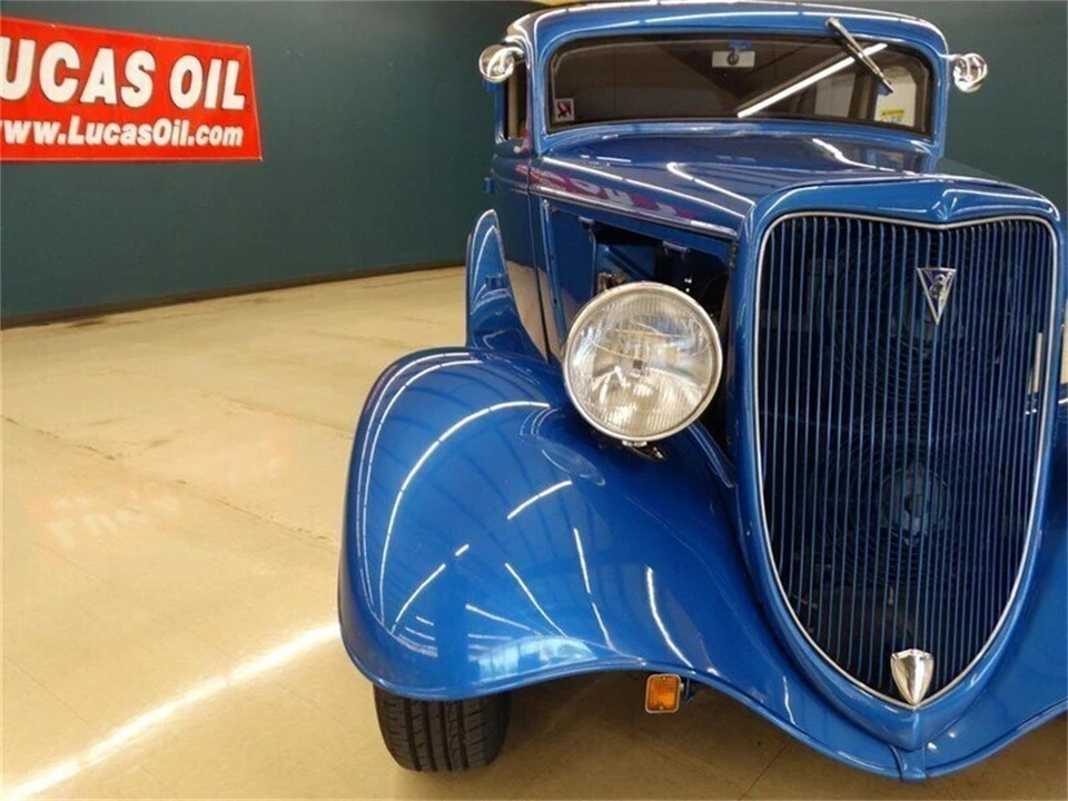 1934 Ford Standard & Deluxe & Super Deluxe - Image 25 of 31