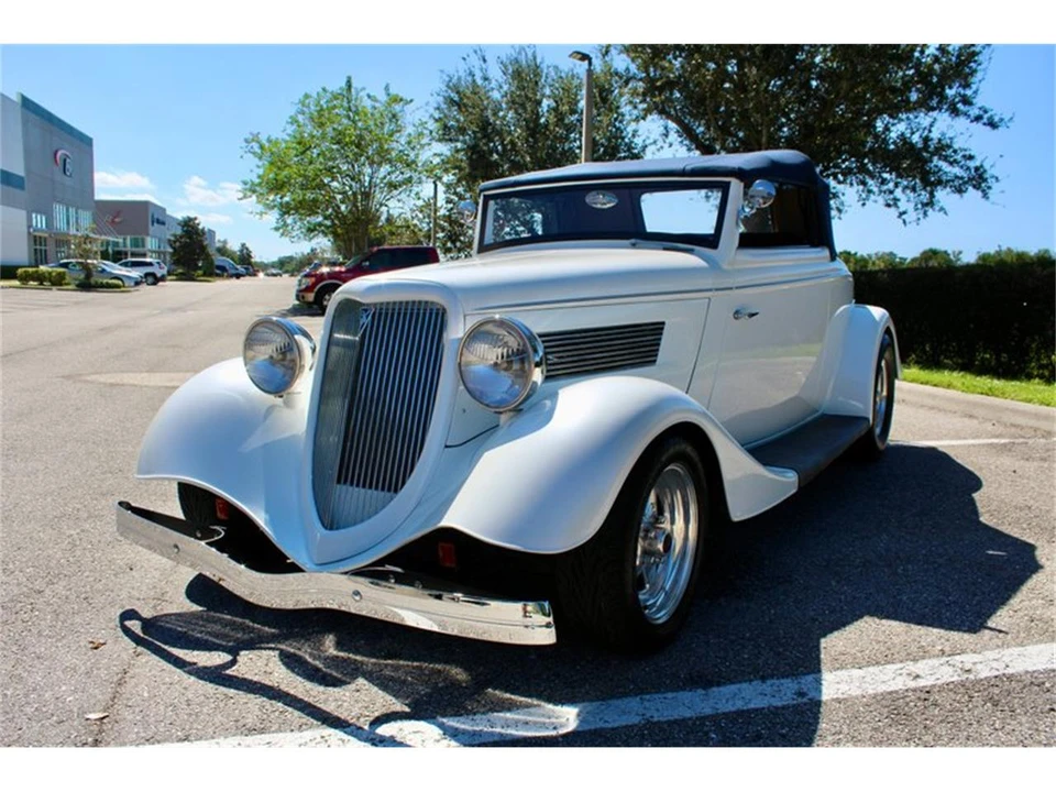 1934 Ford Model 18 & 40 - Image 8 of 31