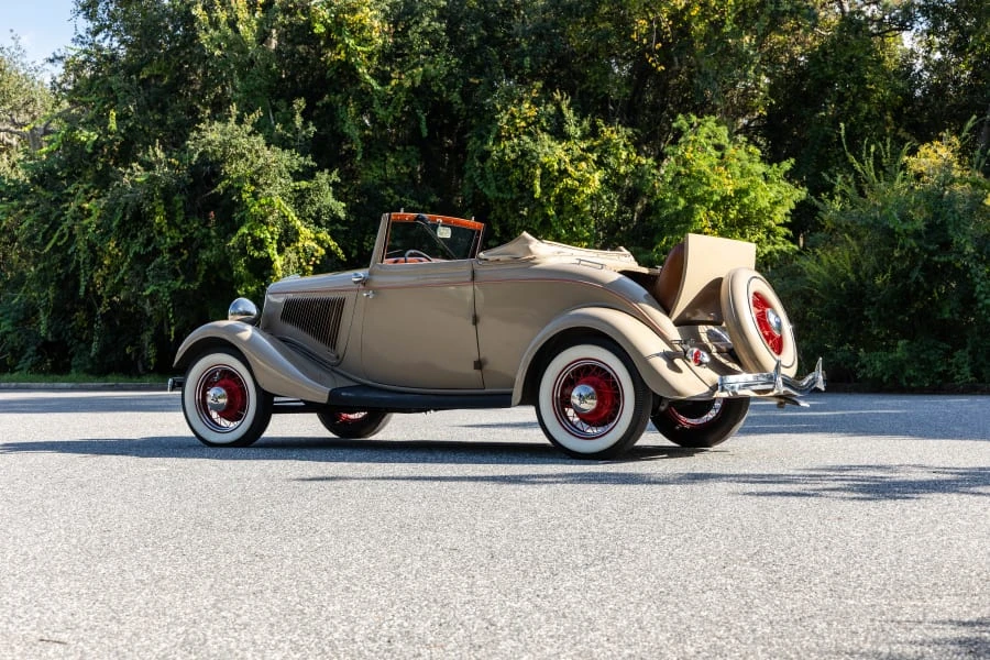 1934 Ford Model 18 & 40 - Image 8 of 21