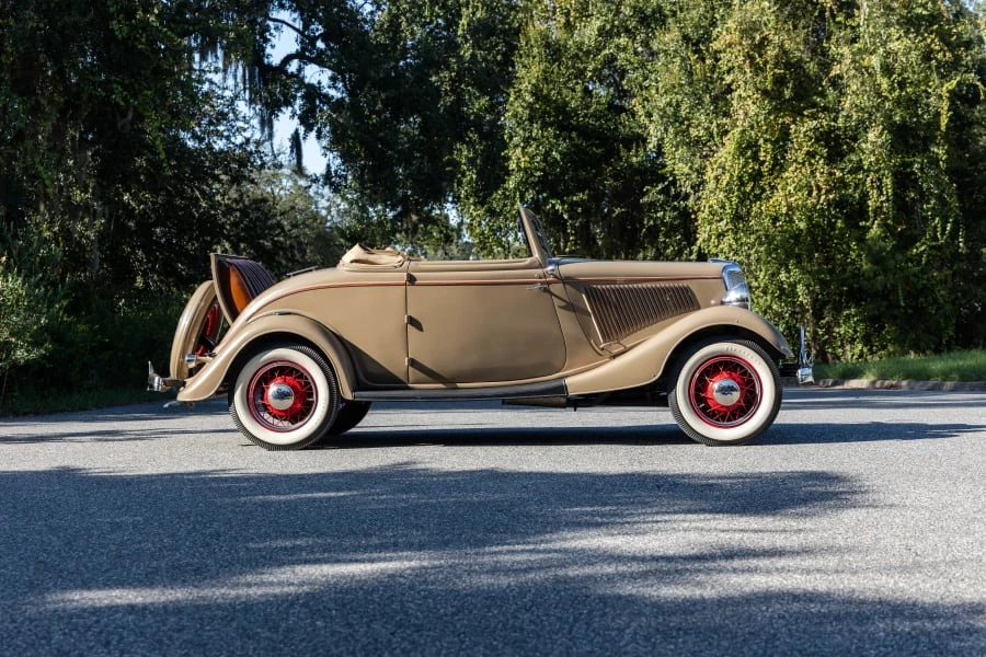 1934 Ford Model 18 & 40 - Image 2 of 21