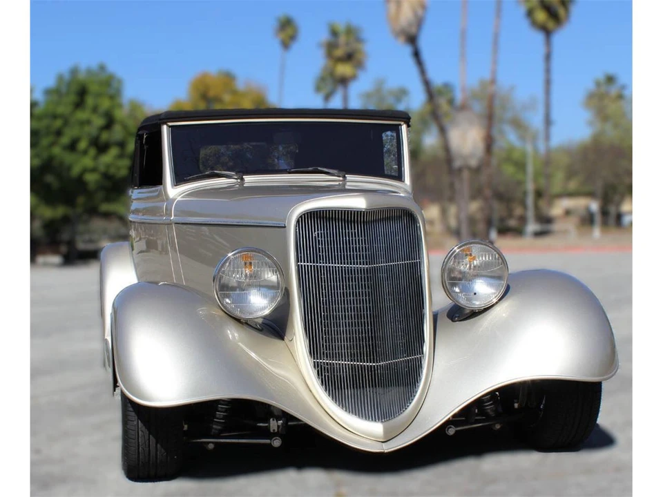 1934 Ford Standard & Deluxe & Super Deluxe - Image 18 of 31