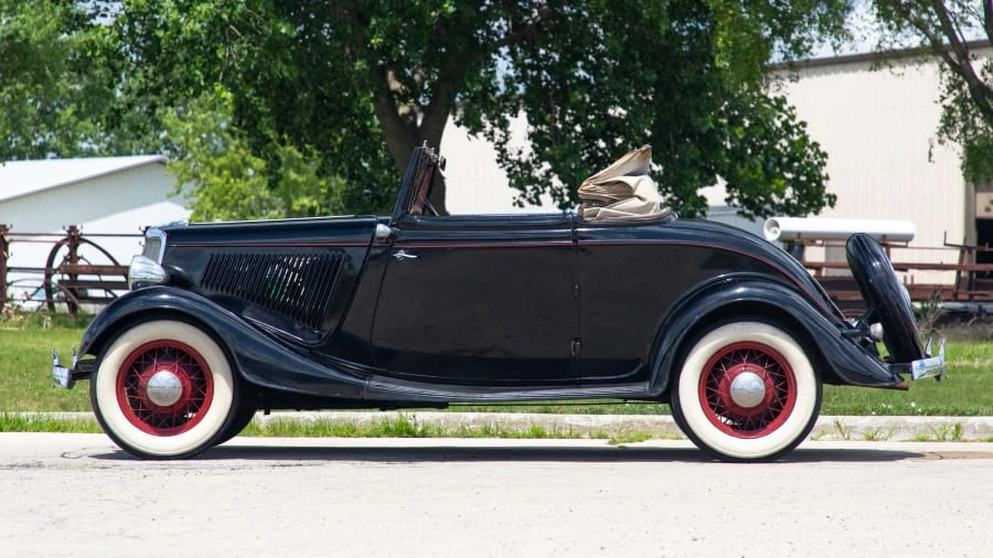 1934 Ford Model 18 & 40 - Image 2 of 13