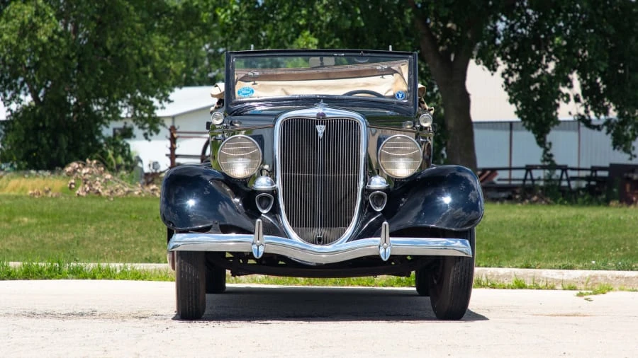 1934 Ford Model 18 & 40 - Image 9 of 13