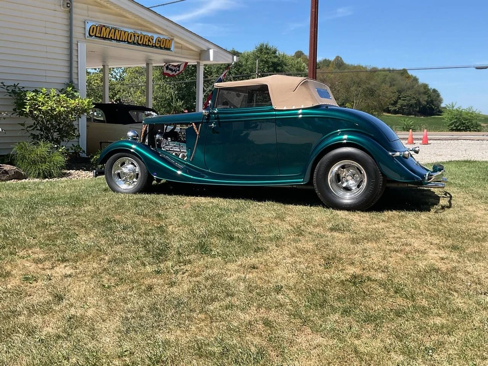 1934 Ford Model 18 & 40 - Image 9 of 21