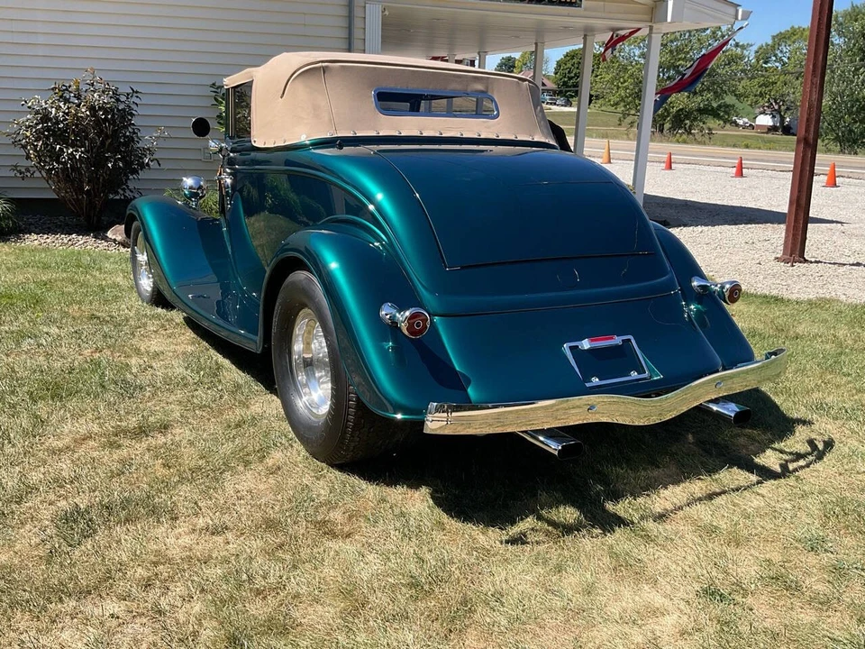 1934 Ford Model 18 & 40 - Image 15 of 21