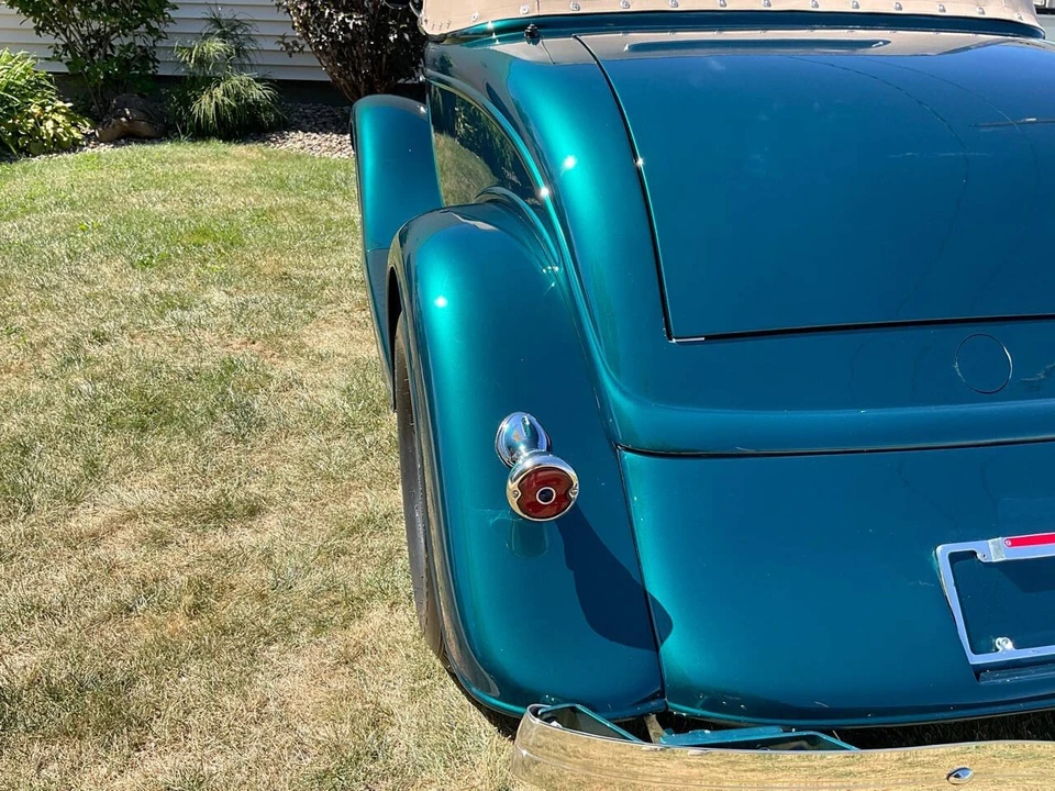 1934 Ford Model 18 & 40 - Image 16 of 21