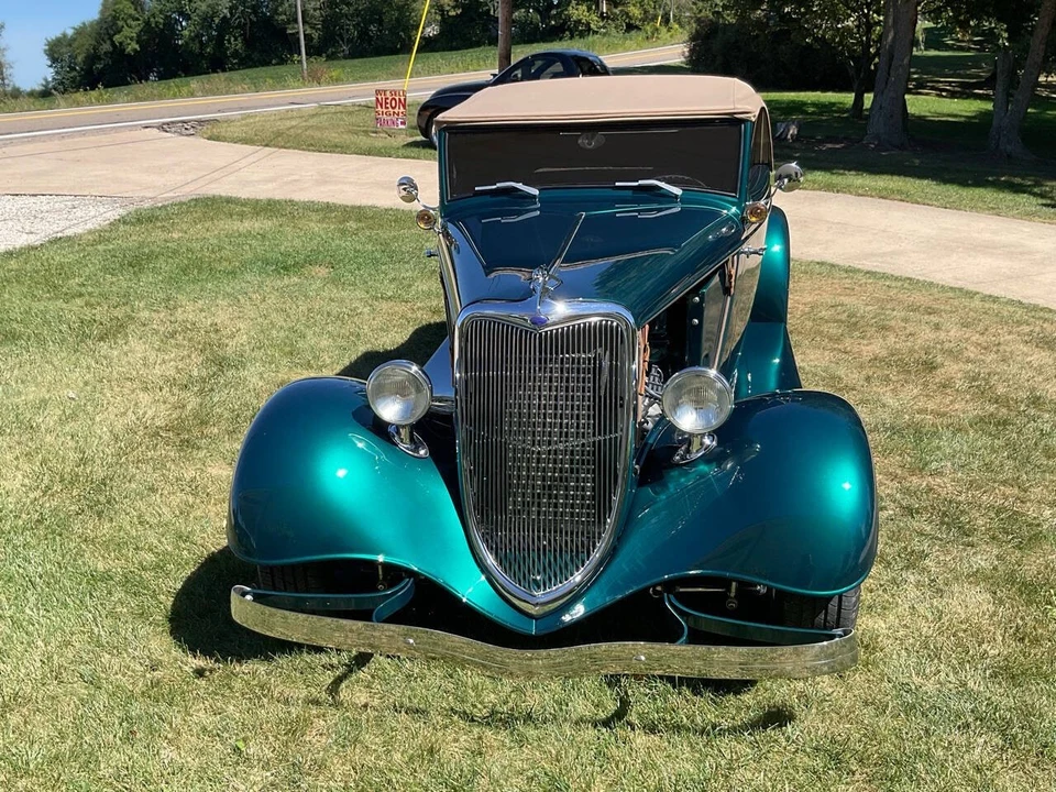 1934 Ford Model 18 & 40 - Image 6 of 21