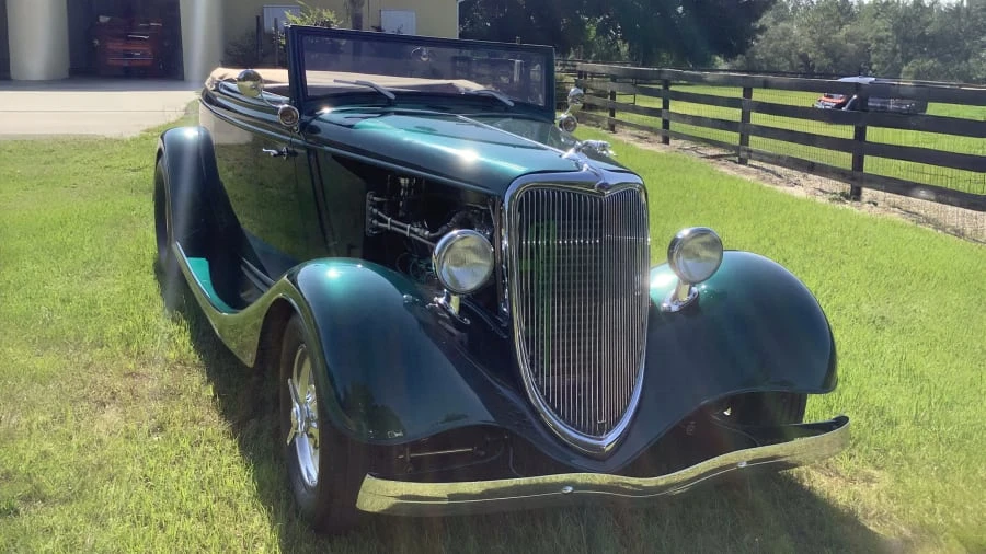 1934 Ford Model 18 & 40 - Image 9 of 14