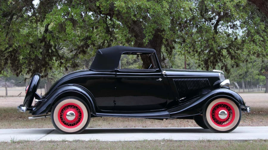 1934 Ford Model 18 & 40 - Image 2 of 20