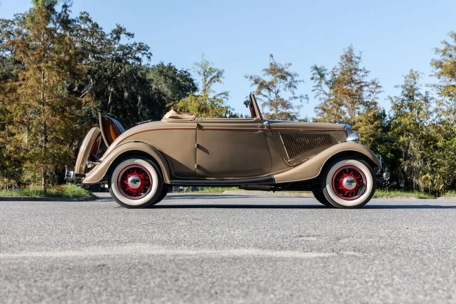 1934 Ford Model 18 & 40 - Image 16 of 21