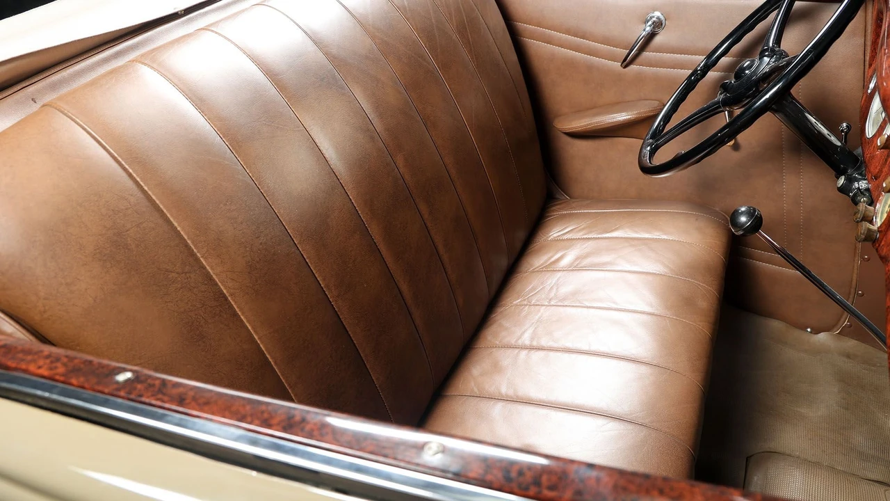 1934 Ford Model 18 & 40 - Image 19 of 29
