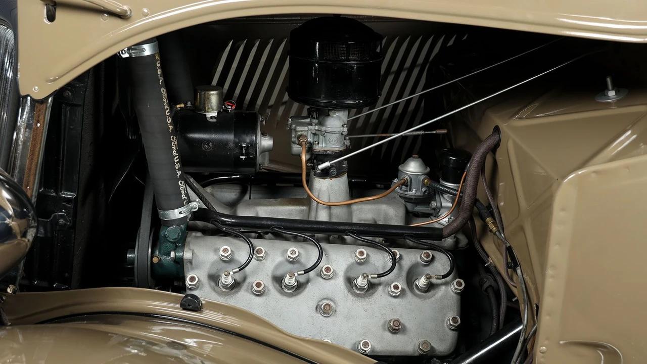 1934 Ford Model 18 & 40 - Image 28 of 29