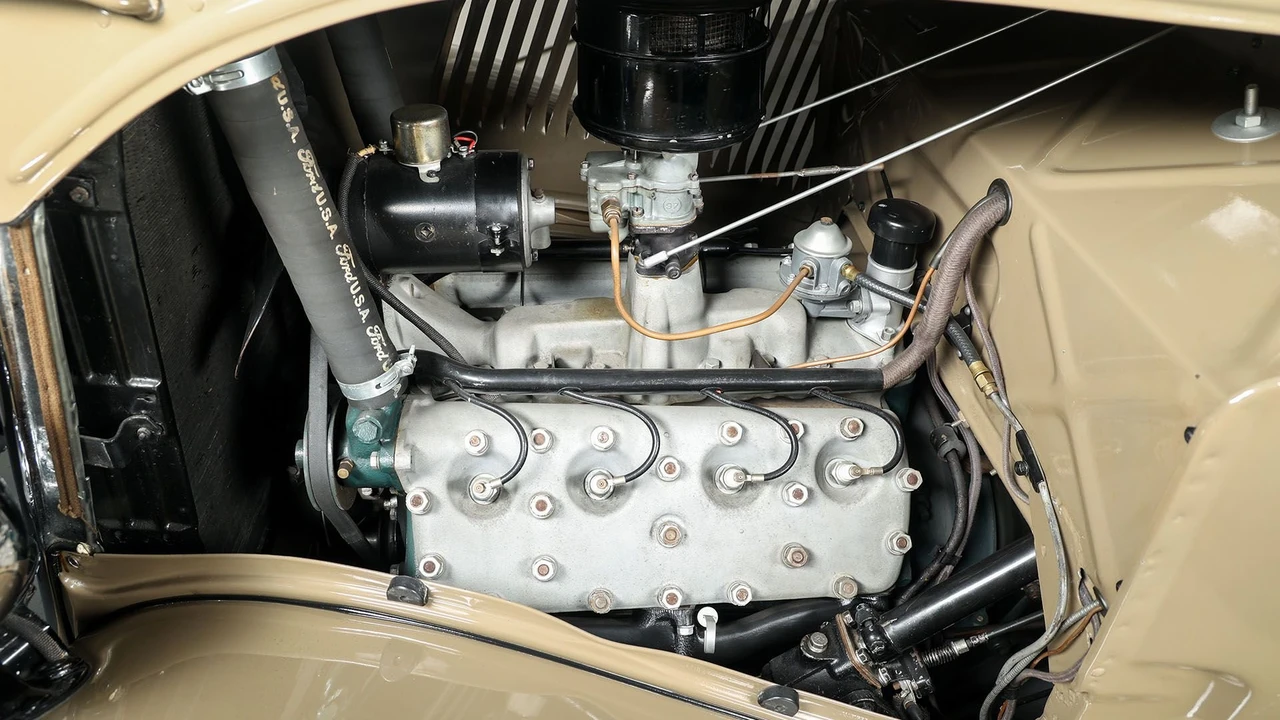 1934 Ford Model 18 & 40 - Image 2 of 29