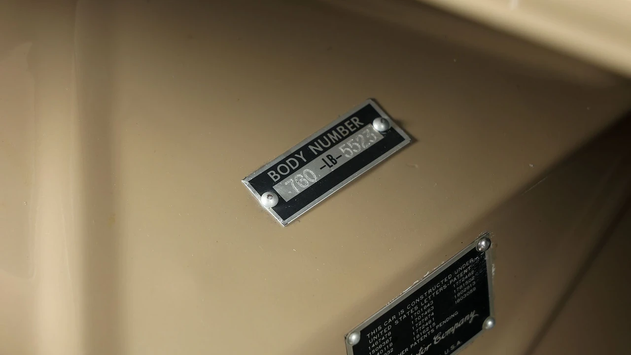 1934 Ford Model 18 & 40 - Image 26 of 29